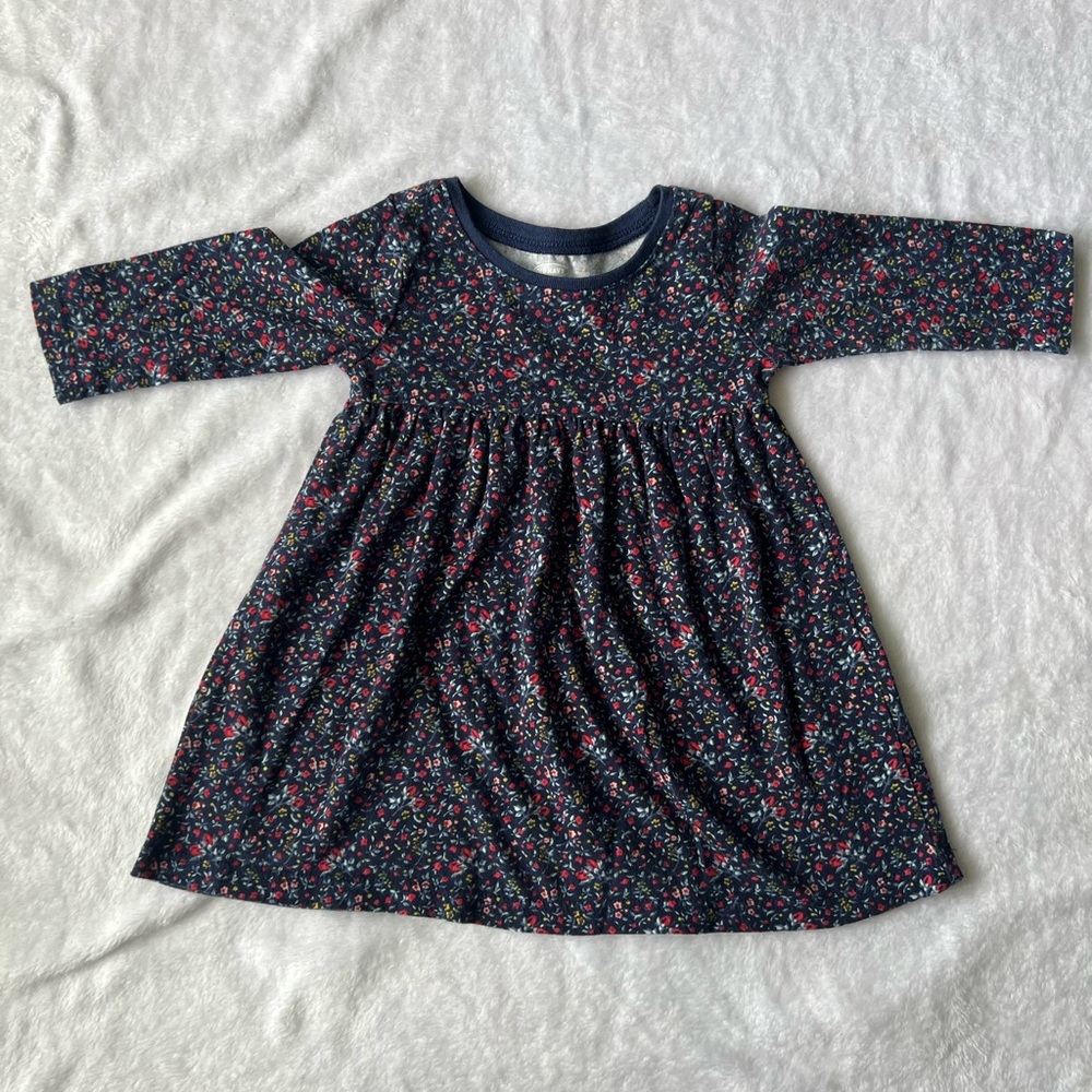Old Navy Baby girl floral print dress. Size 3-6 months
